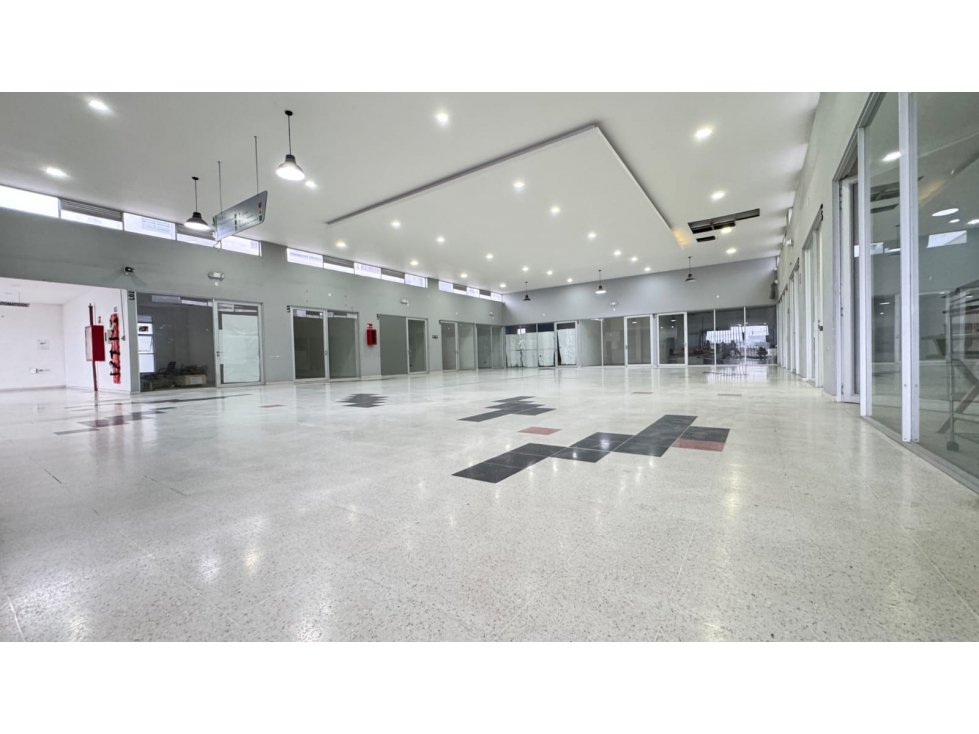 SE ARRIENDA LOCALES EN MALL COMERCIAL MIRADOR DEL QUINDIO SUR