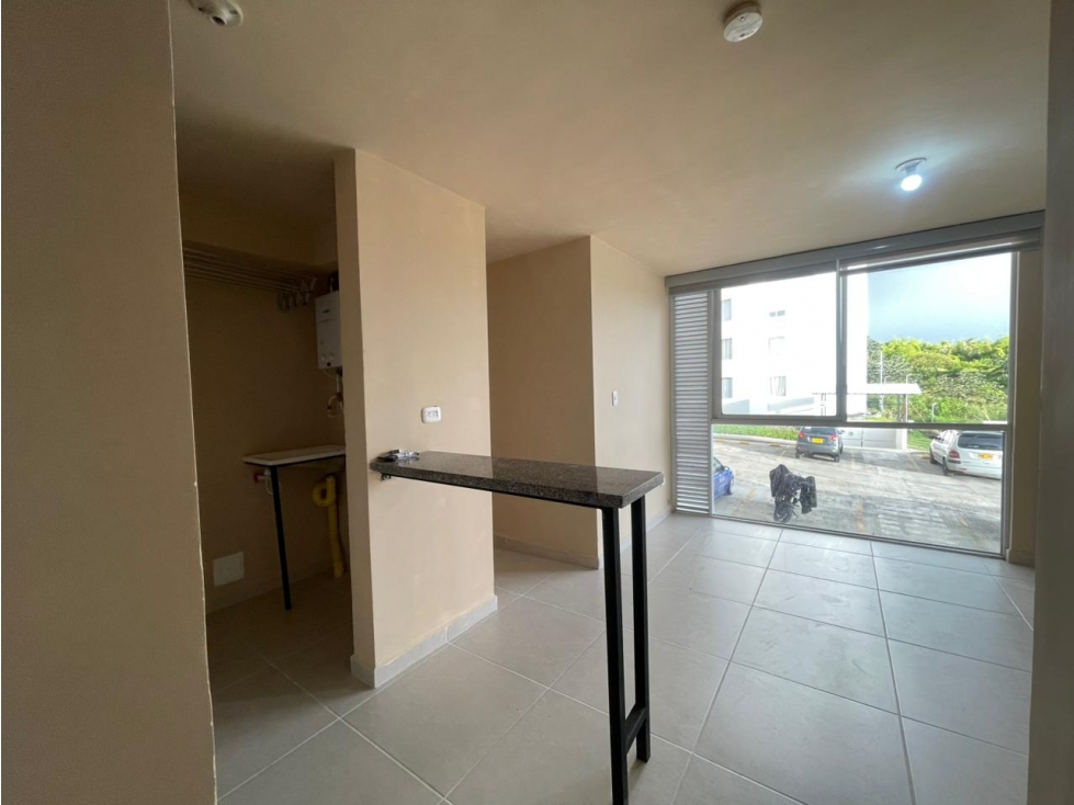 SE VENDE APARTAMENTO EN CONJUNTO CERRADO AL SUR — foto 3