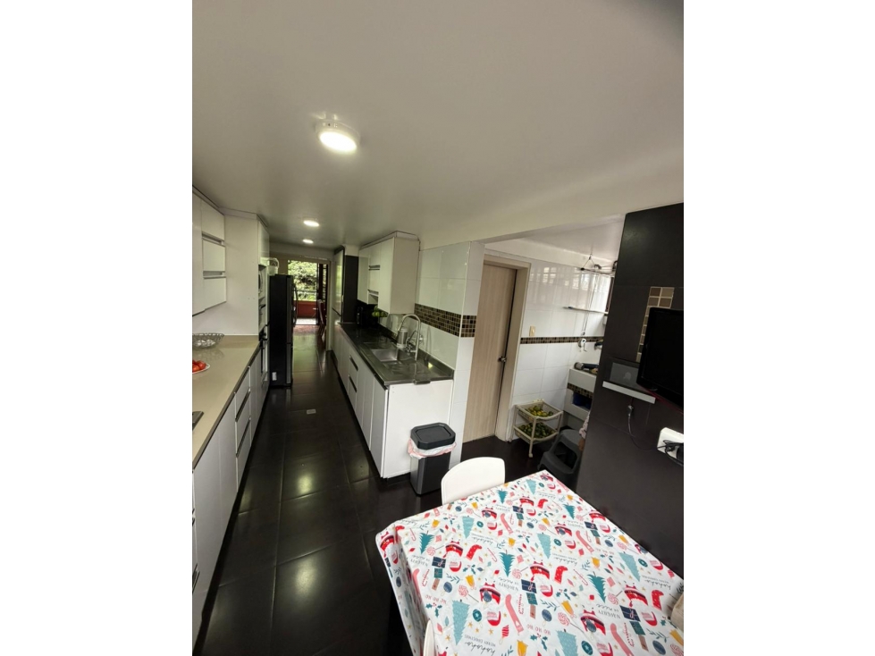 SE VENDE APARTAMENTO EN LA CASTELLANA — foto 4