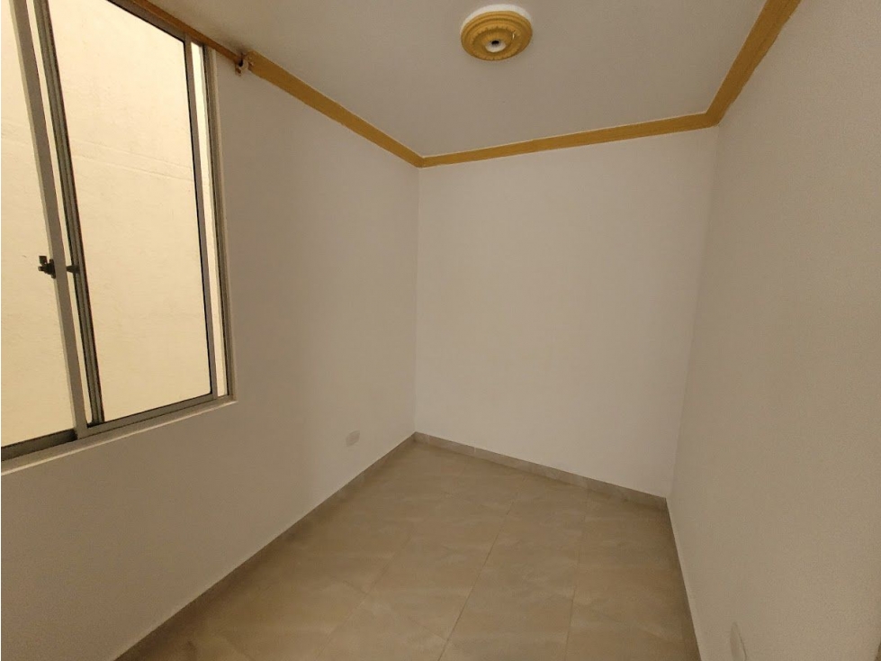 SE ARRIENDA APARTAMENTO SECTOR PUERTO ESPEJO - 4