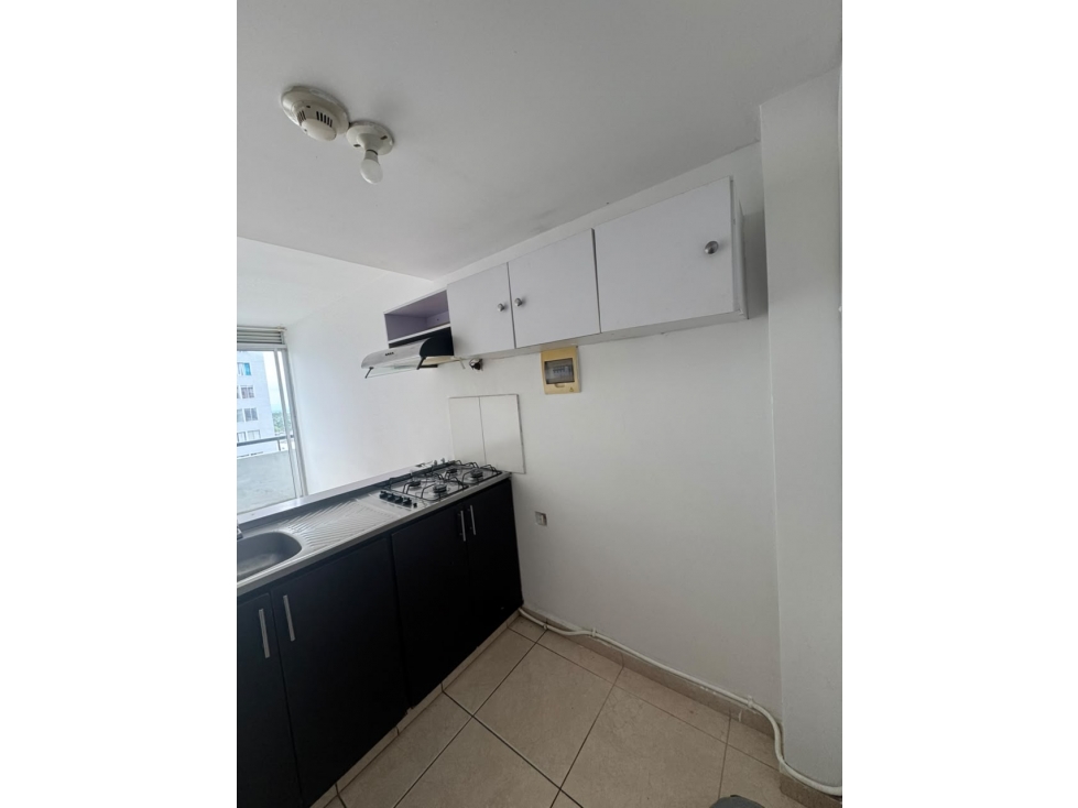 SE ARRIENDA APARTAMENTO INTER PLAZA — foto 3