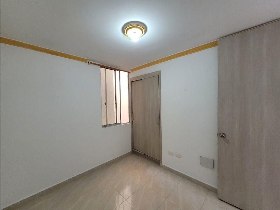 SE ARRIENDA APARTAMENTO SECTOR PUERTO ESPEJO - 5