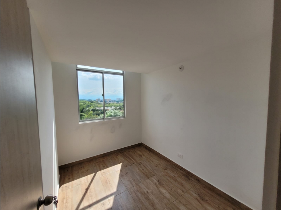 SE VENDE APARTAMENTO EN LA SALIDA PARA MONTENEGRO — foto 4