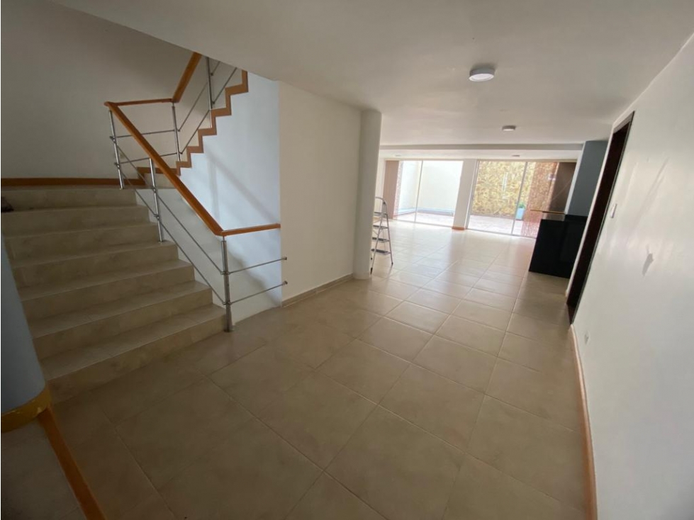 SE VENDE CASA SECTOR LAURELES — foto 6