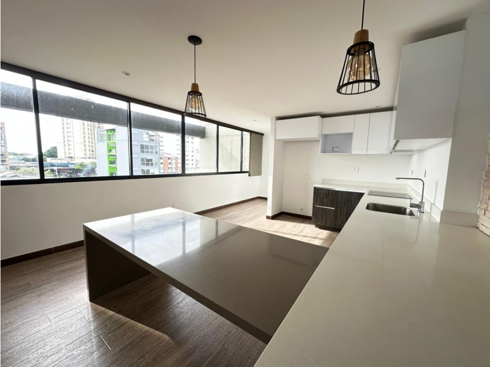 SE VENDE APARTAMENTO EN LA CASTELLANA — foto 6