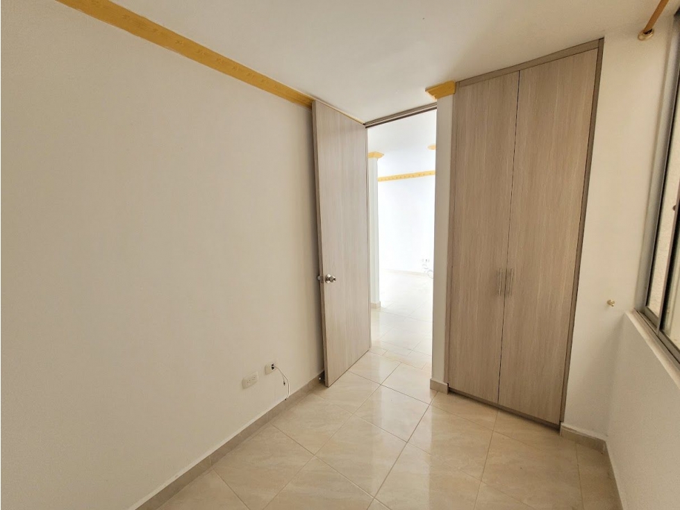 SE ARRIENDA APARTAMENTO SECTOR PUERTO ESPEJO - 6