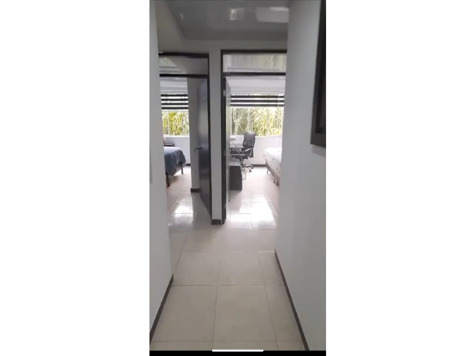 SE VENDE APARTAMENTO CON LOCAL Y PARQUEADERO CALLE 30 - 6