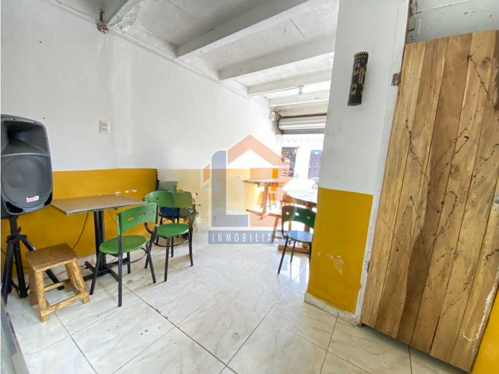 SE VENDE CASA LOTE EN LA AV LOS CAMELLOS — foto 4
