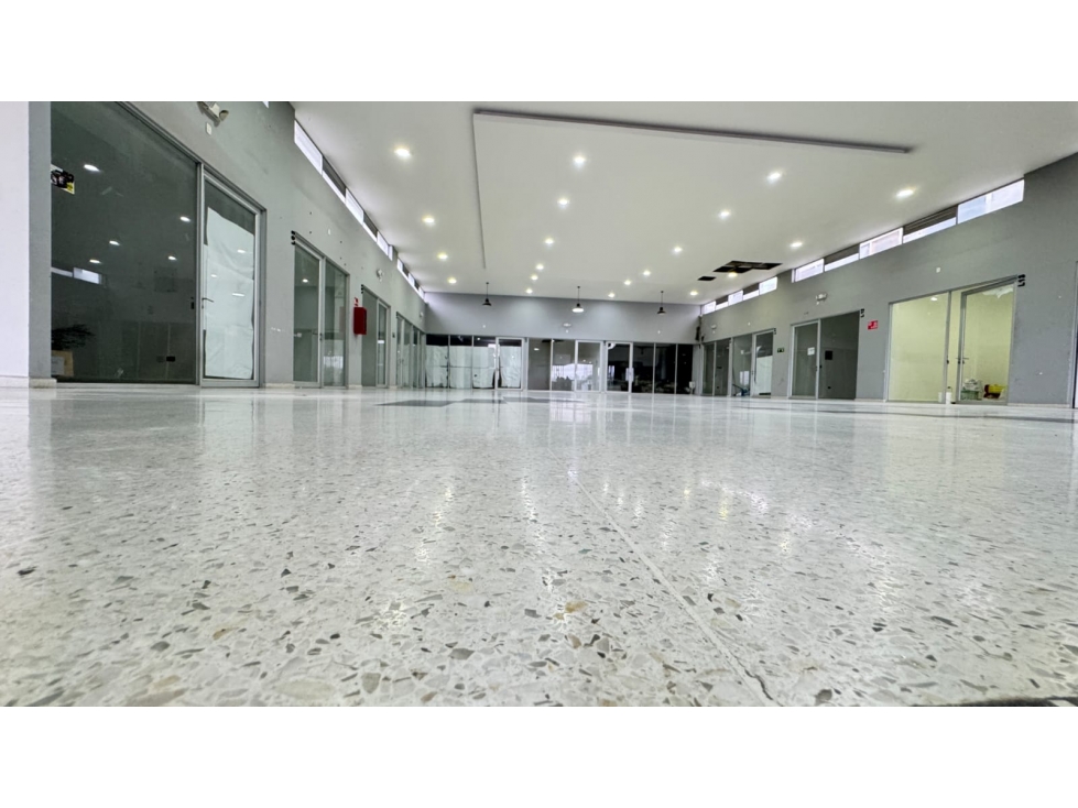 SE ARRIENDA LOCALES EN MALL COMERCIAL MIRADOR DEL QUINDIO SUR — foto 3