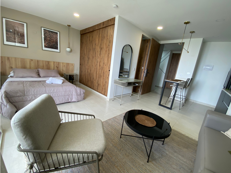 SE VENDE APARTA SUITE EN CERRITOS