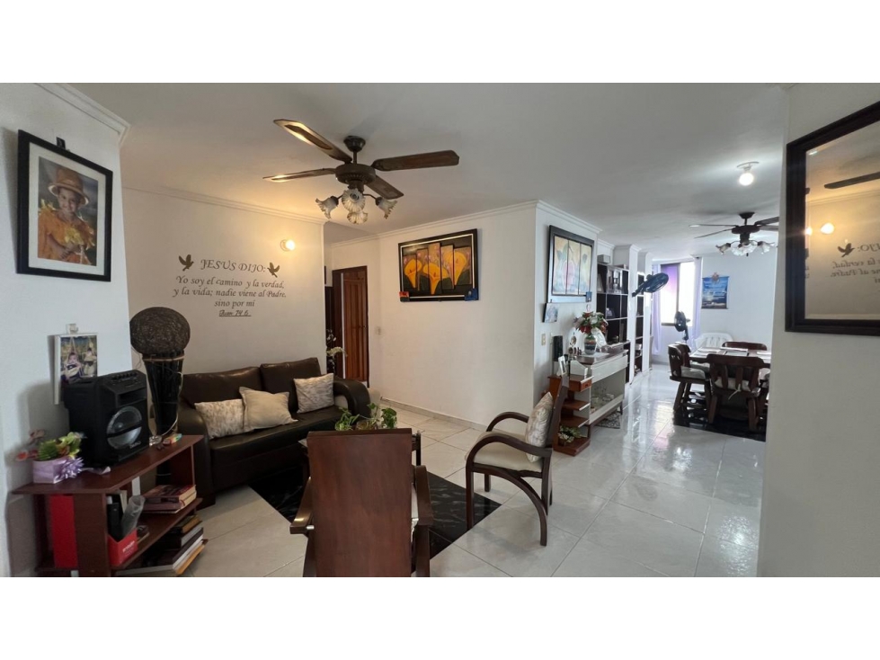 APTO EN VENTA EN SANTA MARTA EL RODADERO EN PISO 10
