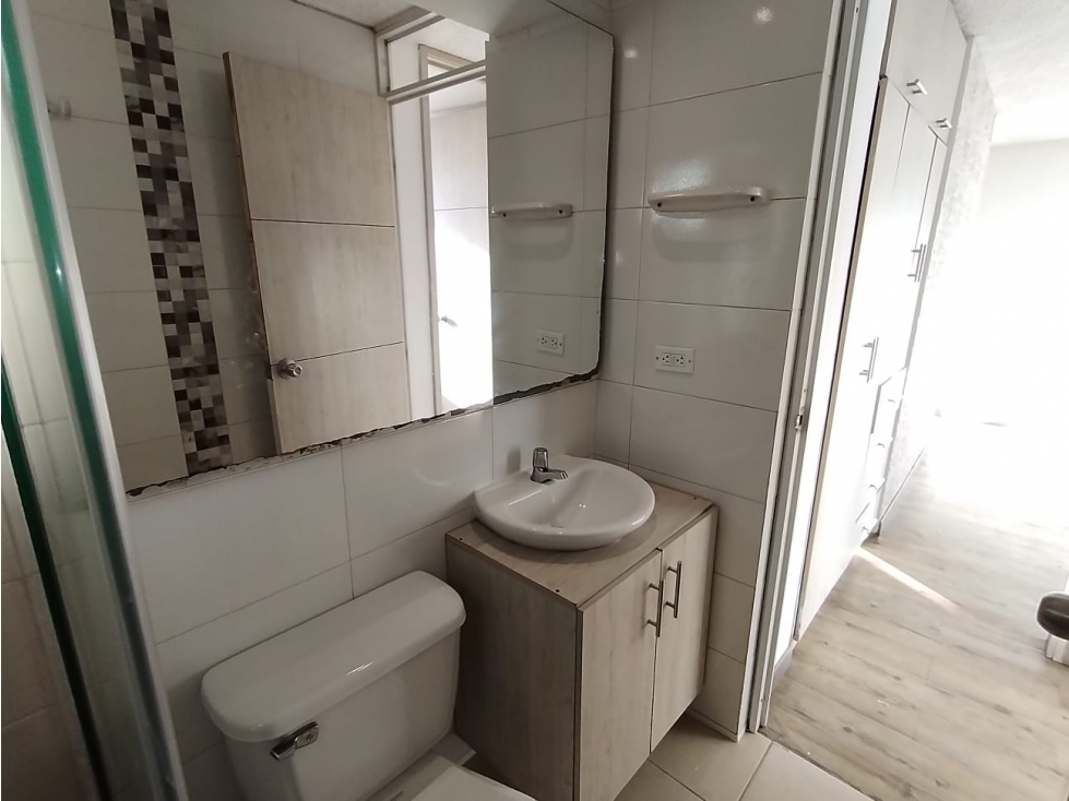 APTO EN VENTA EN CONJUNTO PARQUE CENTRAL TINTAL II