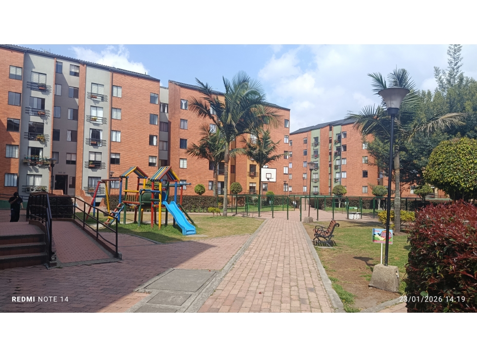 APARTAMENTO DUPLEX EN VENTA BARRIO CASTILLA — foto 3