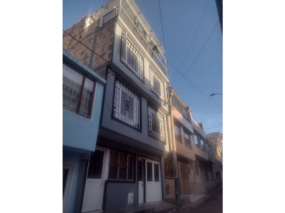 Casa en venta o permuta en barrio Alfonso López - localidad Usme — foto 2
