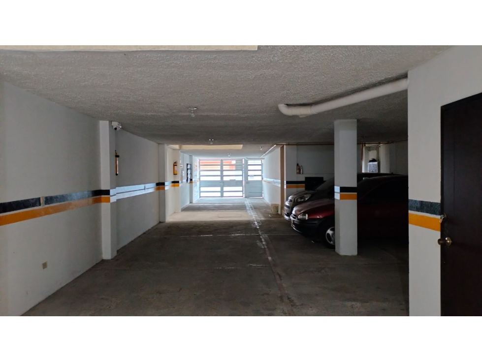 Apartamento en venta en Florida Blanca, Engativá, Edificio La Florida — foto 3