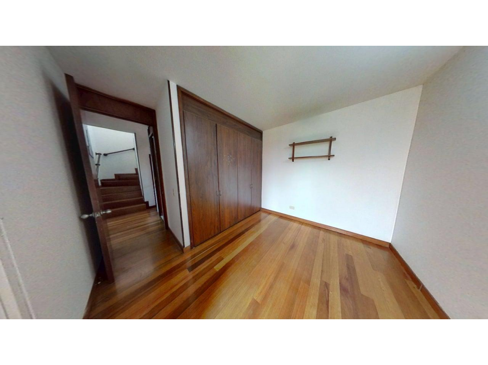 Apartamento dúplex en venta en Estación Victoria, Parque Los Hayuelos — foto 3