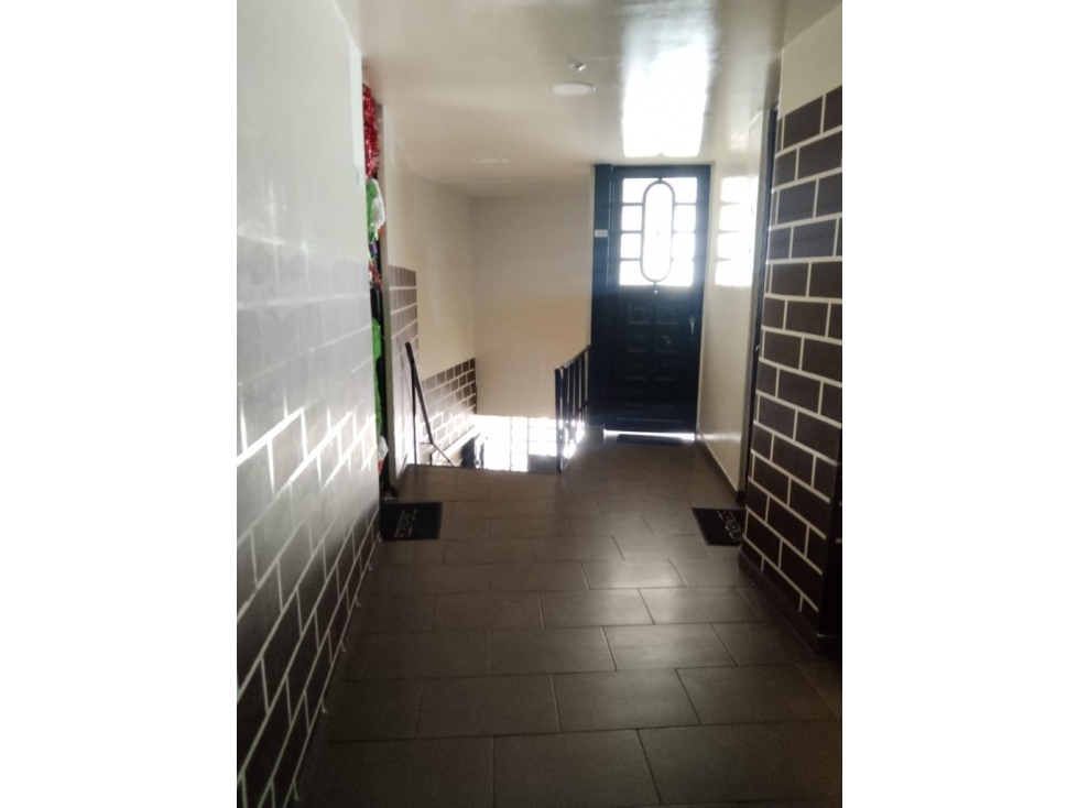 Edificio en venta en Chapinero esquinero, sobre vía principal — foto 5