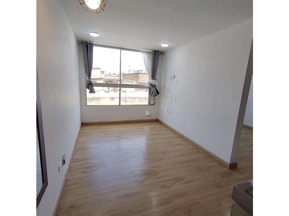 APTARTAESTUDIO EN VENTA EN BARRIO QUIROGA CON PARQUEADERO — foto 4