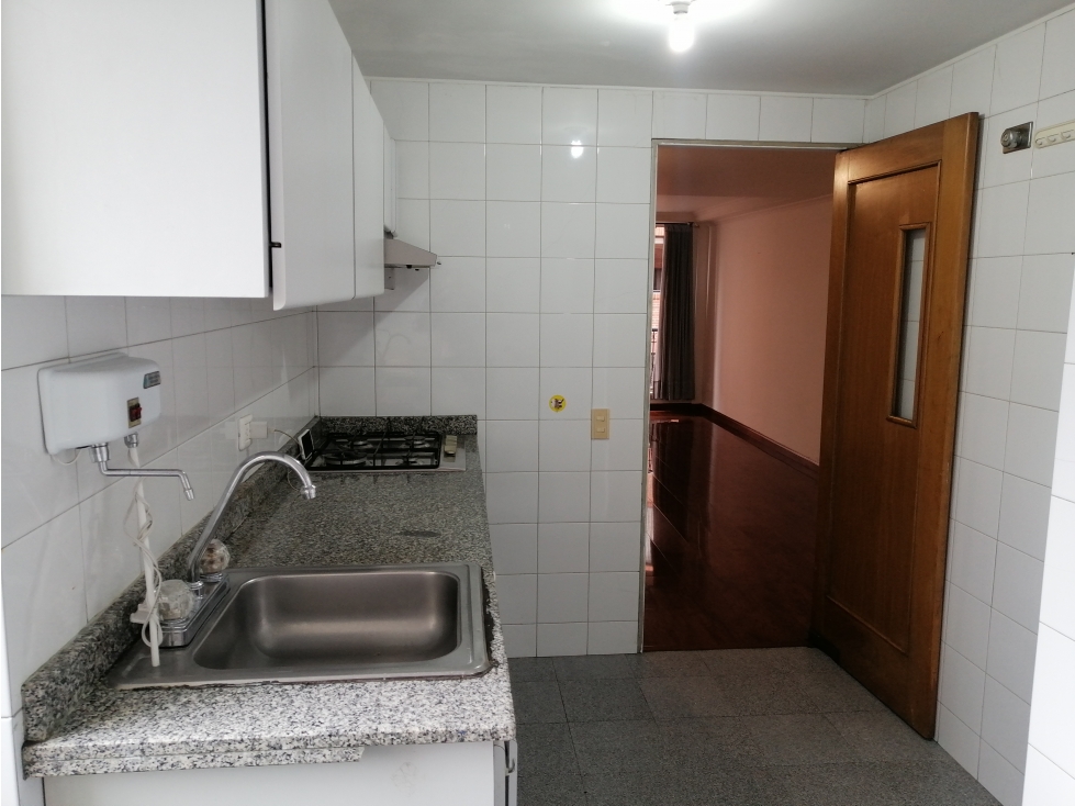 APTO EN VENTA EN BELALCAZAR EN PISO 3 A POCAS CUADRAS DE CRA 30 — foto 5