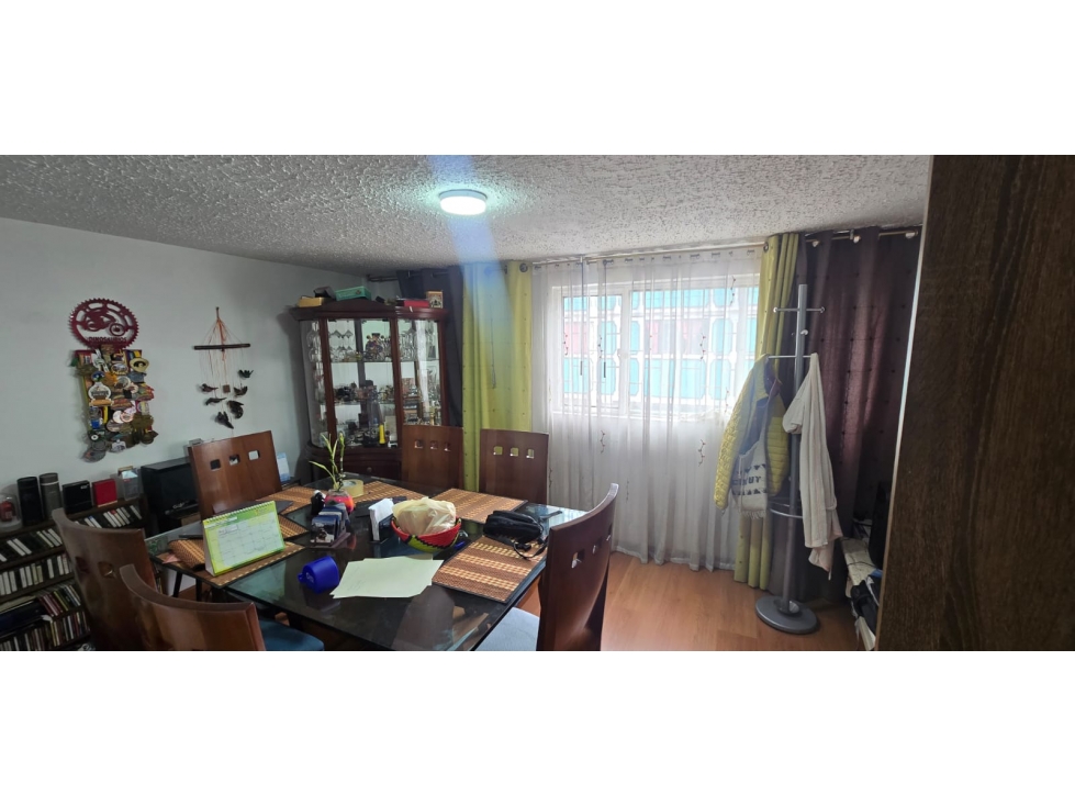 CASA EN VENTA BOSA CENTRO DE 12 DE FRENTE Y 5.65 DE FONDO — foto 6