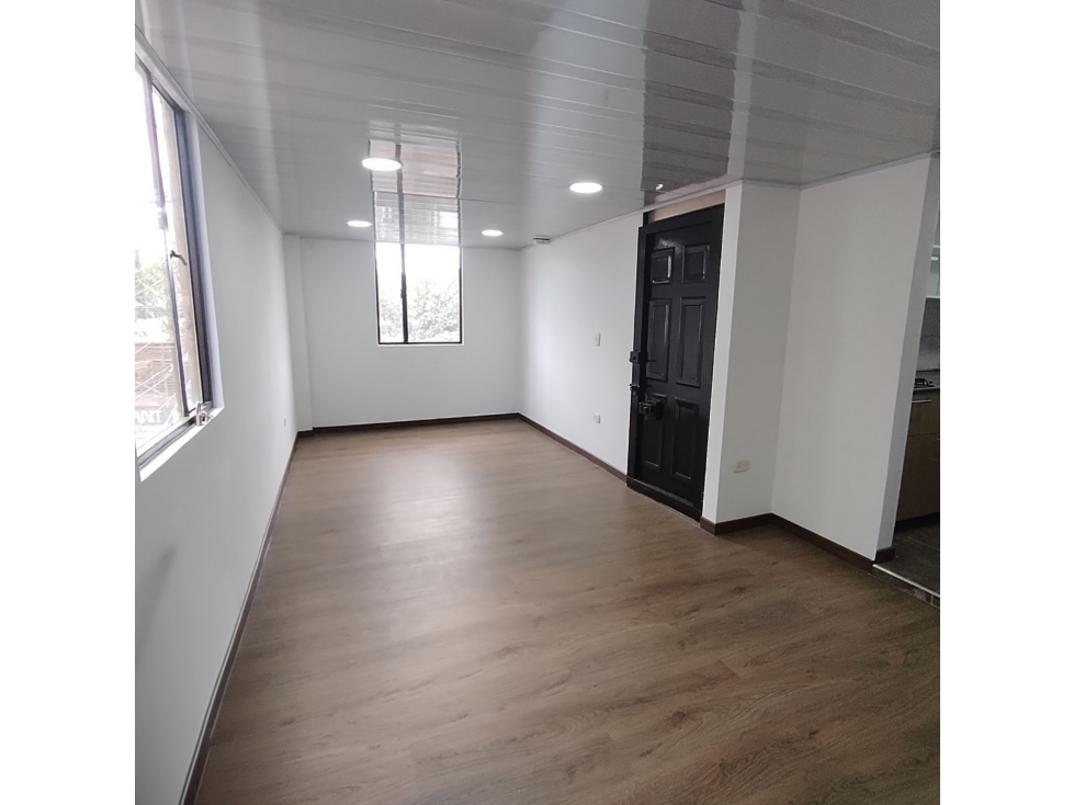 APTO EN VENTA EN SOACHA EN PISO 3 - EDIFICIO TRINIDAD — foto 4