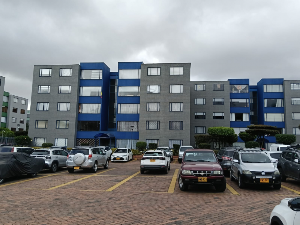 Apartamento en venta en Usatama Manzana J con PARQUEADERO