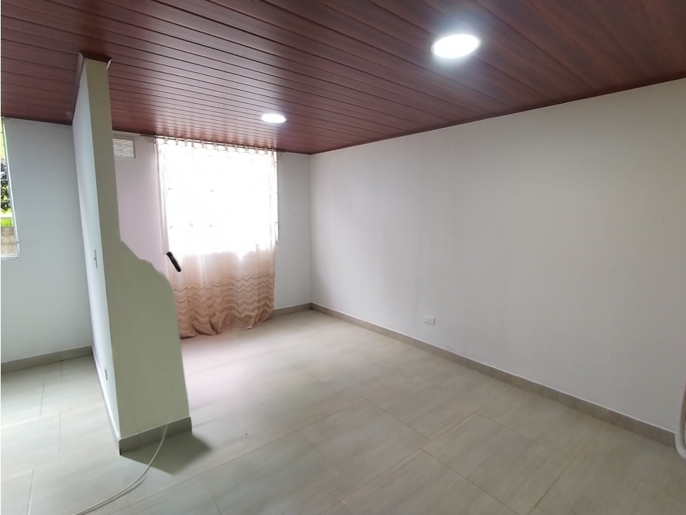 APTO EN VENTA EN YOMASA BOLONIA USME EN PRIMER PISO — foto 3
