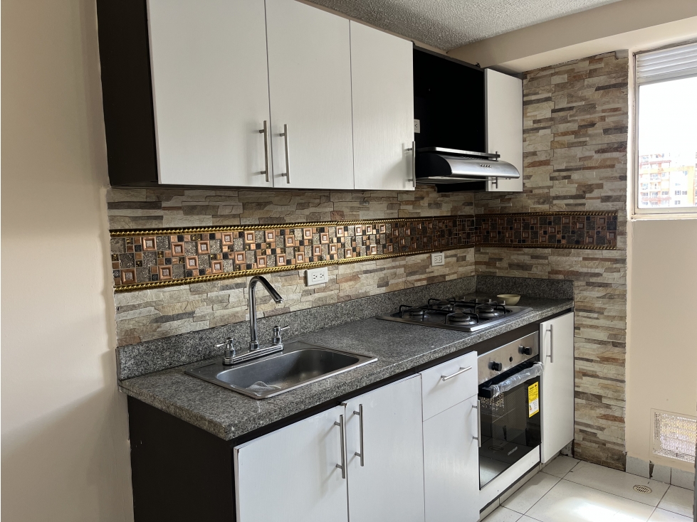 APARTAMENTO EN VENTA TORRES DE CASTILLA 76.46 MTS — foto 4