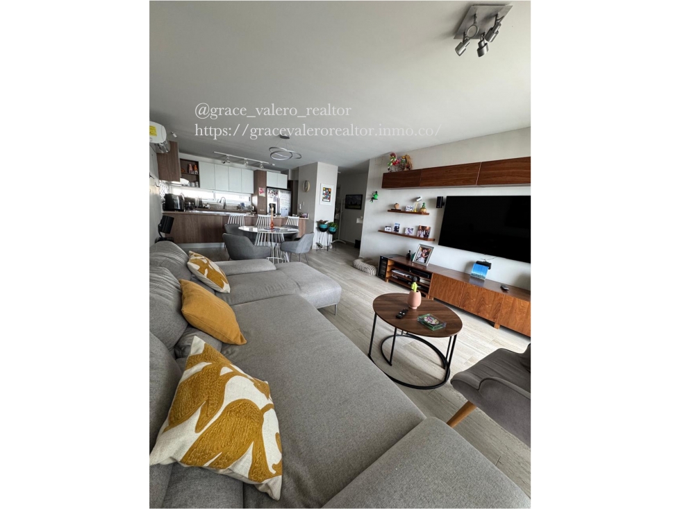 Venta apartamento remodelado amoblado para inversión Coco del Mar,