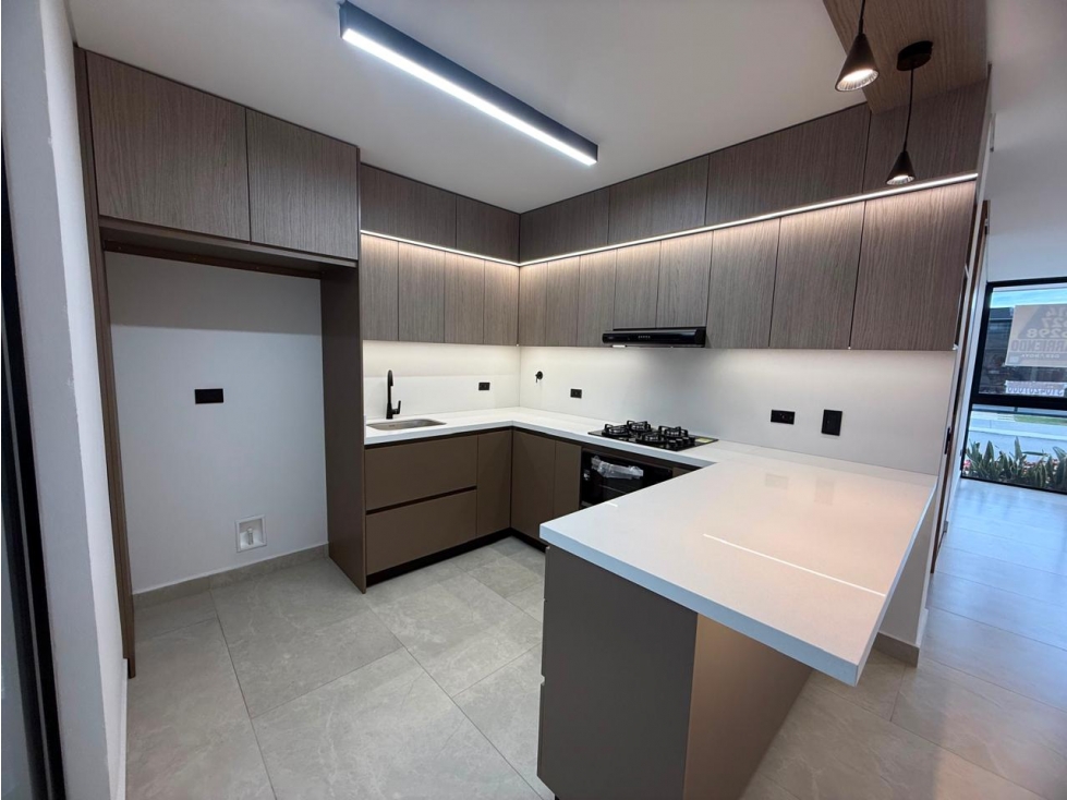 VENTA DE CASA UNIFAMILIAR PARA ESTRENAR EN LA CEJA