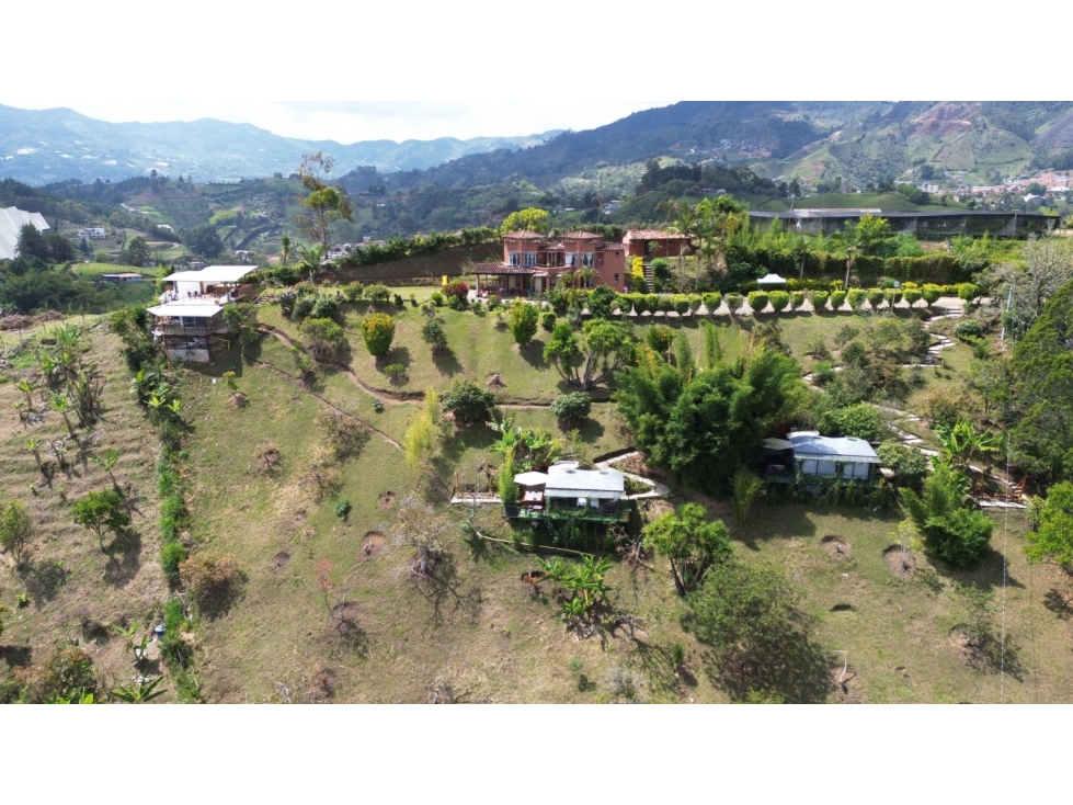 ECOGLAMPING EN VENTA EL PEÑOL - 2