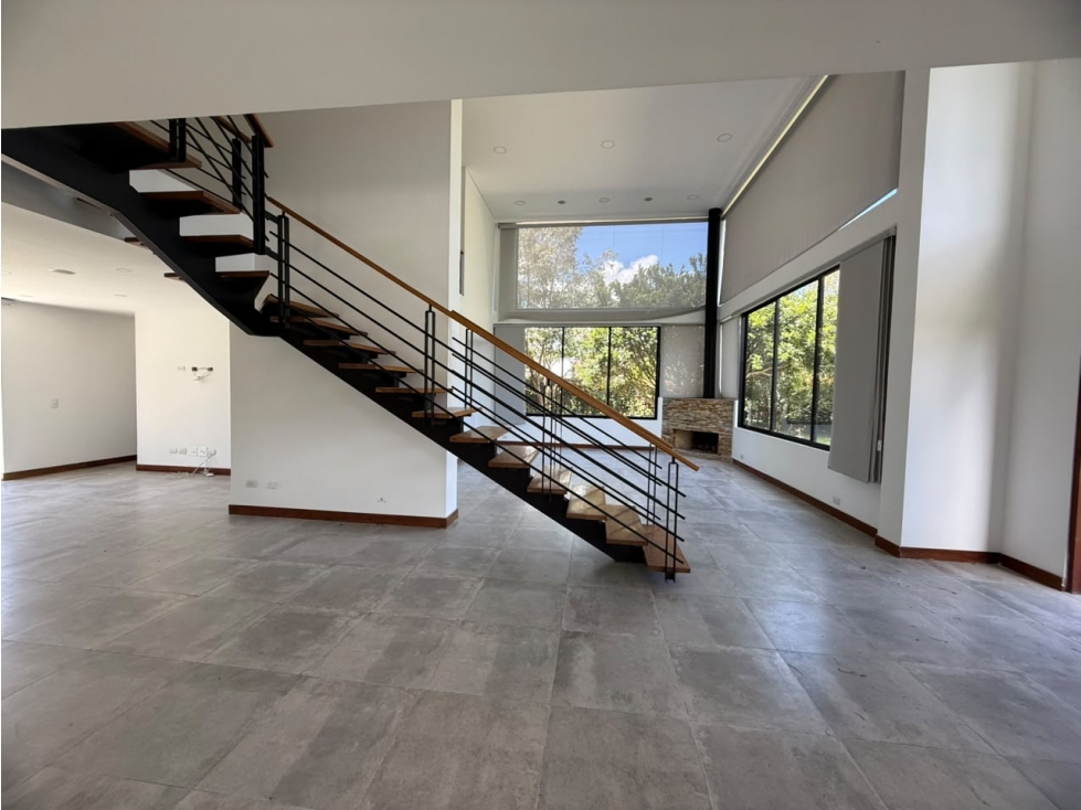 VENTA DE CASA CAMPESTRE EN EL CARMEN DE VIBORAL. — foto 3