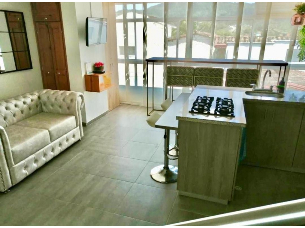 APARTAMENTO DUPLEX EN VENTA PARA TURISMO AMOBLADO EN GUATAPE - 2