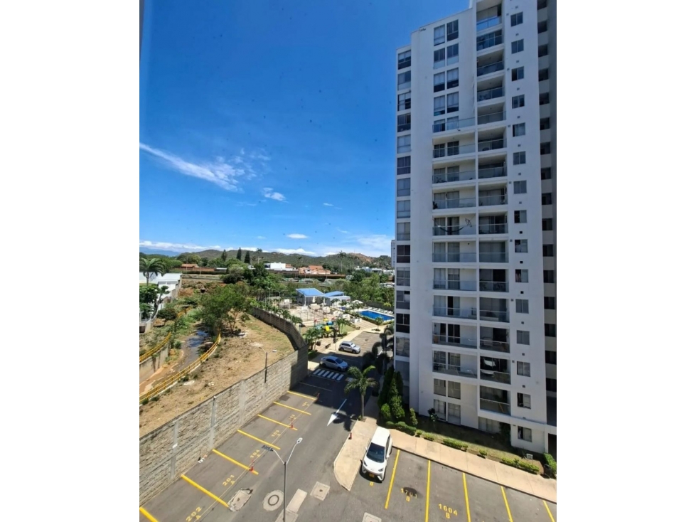 APARTAMENTO LA FLORESTA-LOS PATIOS