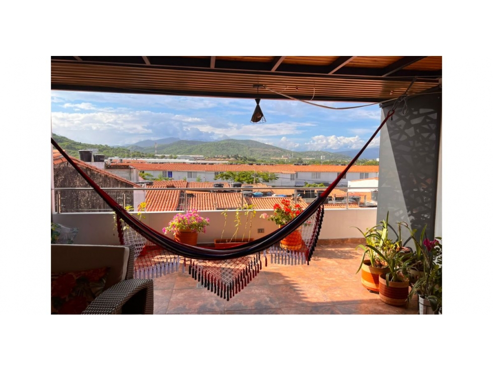 CASA URB. ABIERTA SOBRE LA VARIANTE LA FLORESTA- LOS PATIOS — foto 3