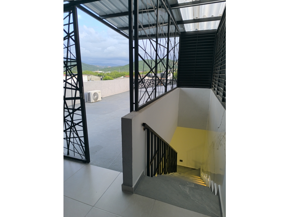 CASA REMODELADA EN VENTA BARRIO LA CORDIALIDAD, LOS PATIOS — foto 4