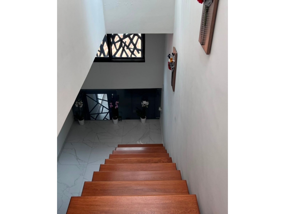 CASA URB. ABIERTA SOBRE LA VARIANTE LA FLORESTA- LOS PATIOS — foto 5
