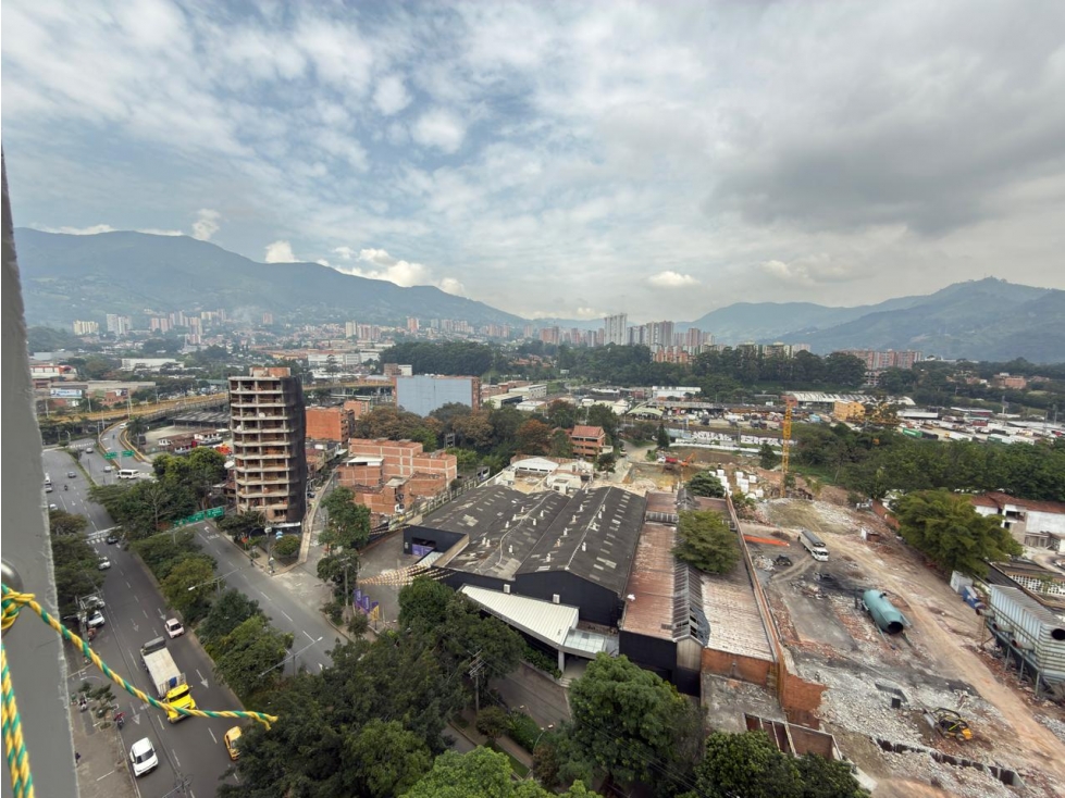 Apartamento Con Excelente Vista En Sabaneta