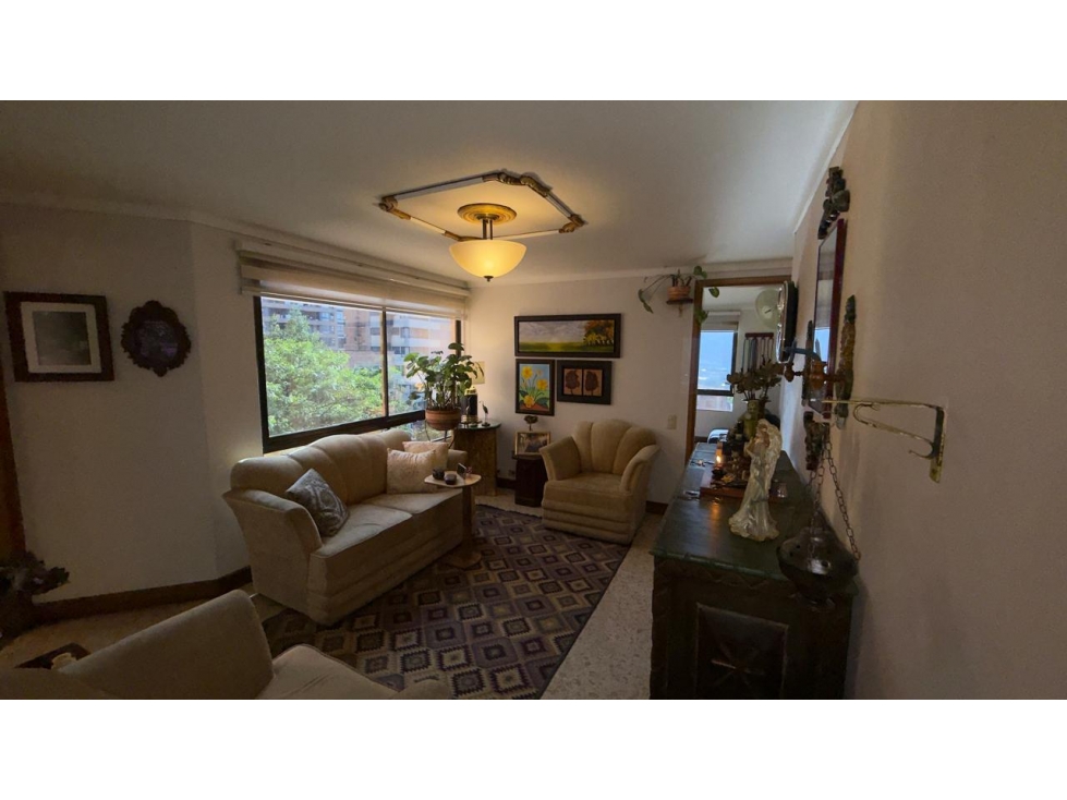 Amplio apartamento en venta perfecto para remodelar en Castropol — foto 3