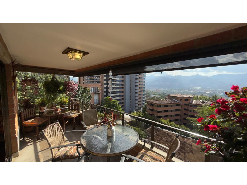 Amplio apartamento en venta perfecto para remodelar en Castropol — foto 6