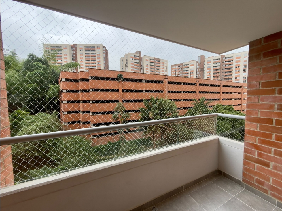 Apartamento moderno en venta en Envigado, con zonas comunes completas