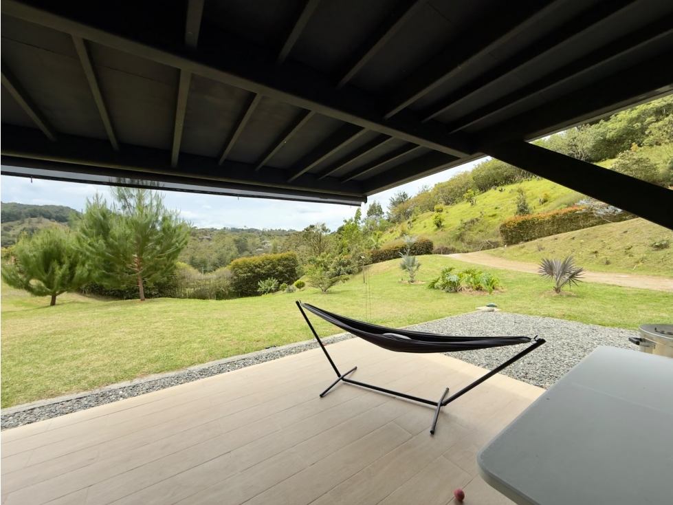 Casa campestre en El Retiro con amplios jardines — foto 4