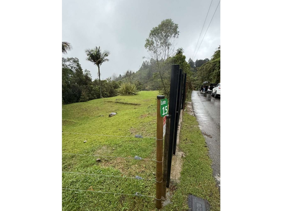 Lote amplio en Envigado con excelente proyección de valorización — foto 5