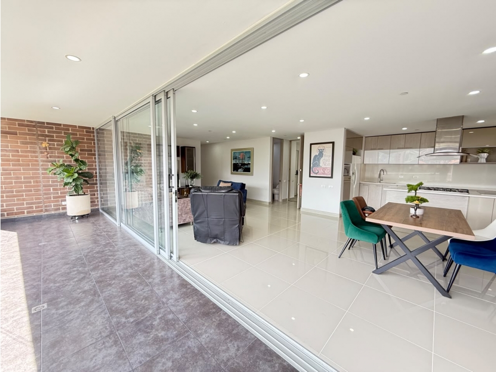 Amplio Apartamento de 169m2 Para La Venta - Ubicado en Cumbres — foto 3