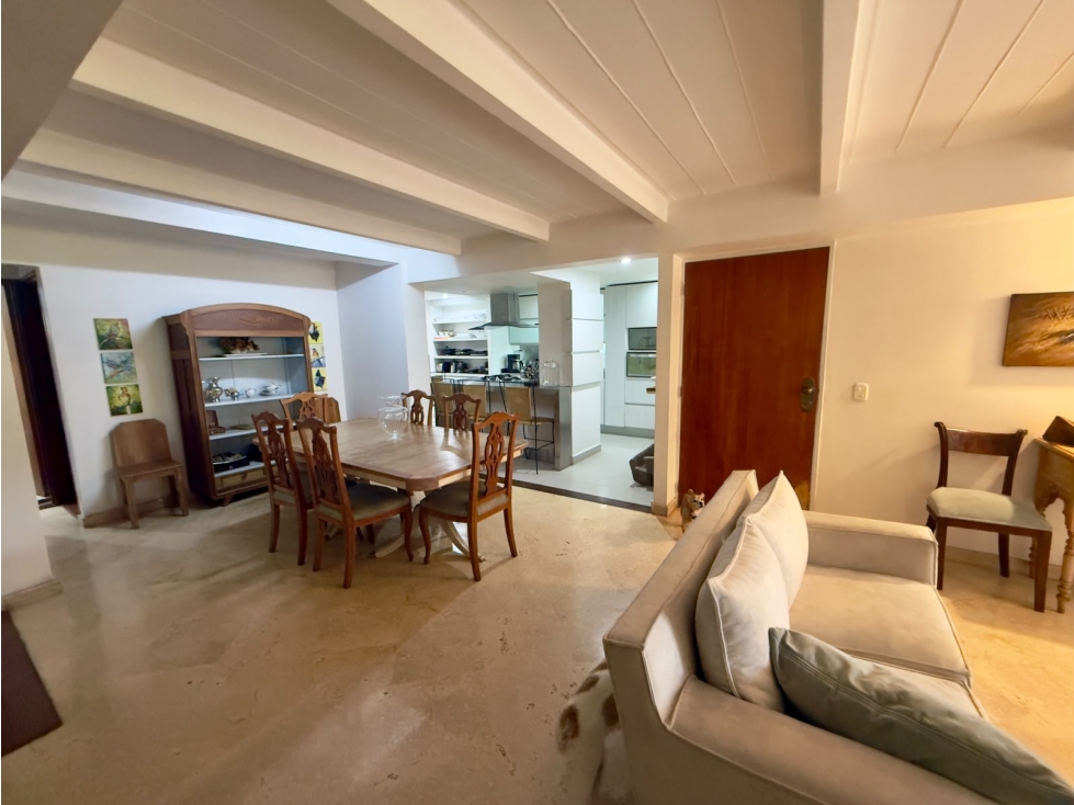 Amplio apartamento en San Lucas con 4 habitaciones — foto 4