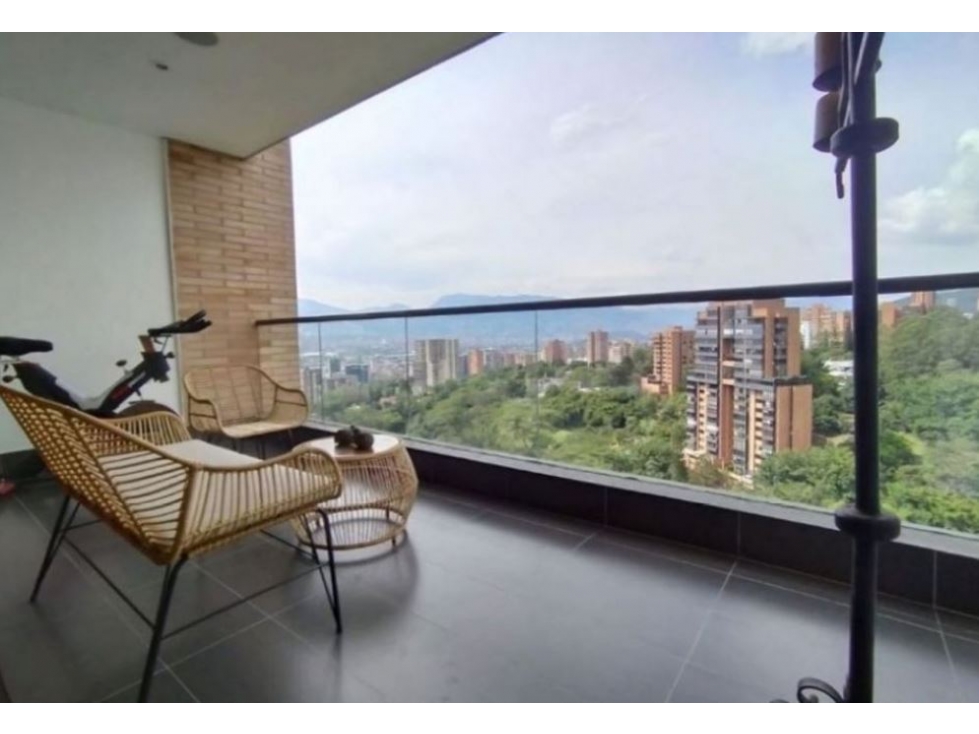 Apartamento Excelente Vista Sector Poblado El Campestre — foto 2