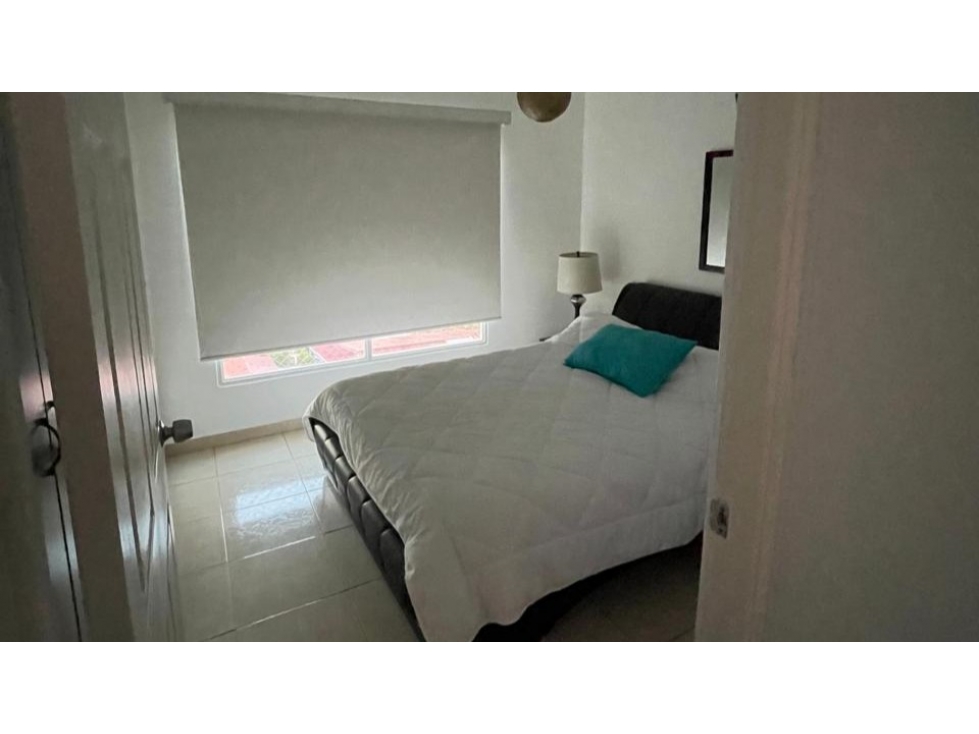 VENTA DE APARTAMENTO AMOBLADO EN VILLA DE LAS FUENTES — foto 3