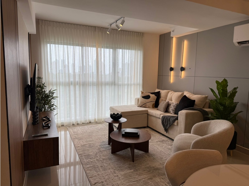 ALQUILER DE APARTAMENTO AMOBLADO FRENTE AL PARQUE OMAR - 2