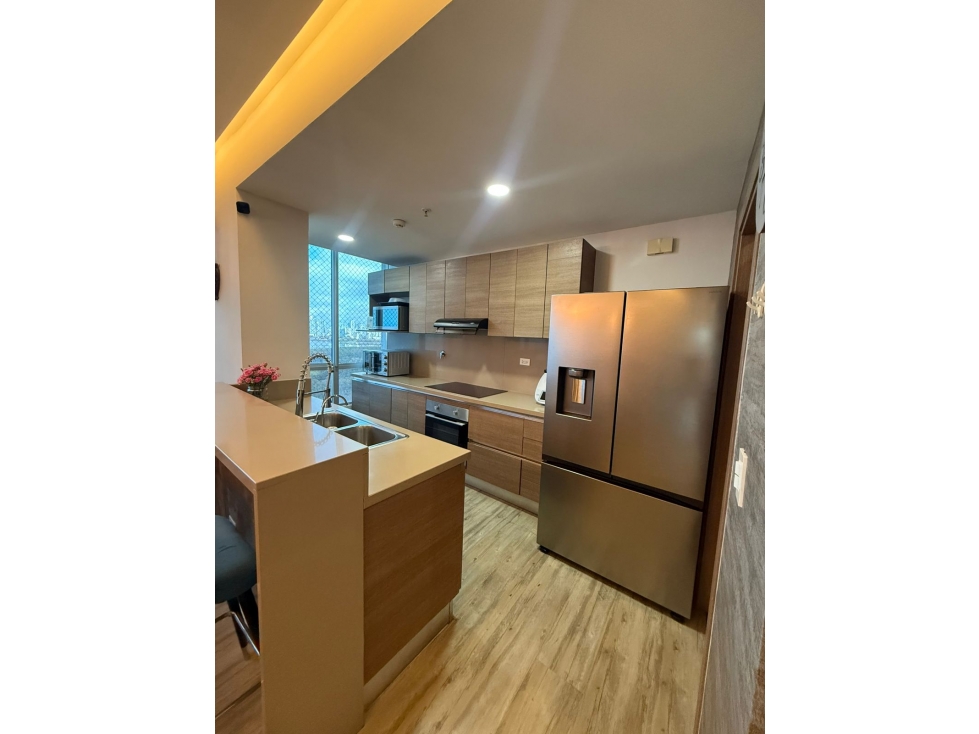 VENTA DE APARTAMENTO EN PH MAUI, COSTA DEL ESTE — foto 2
