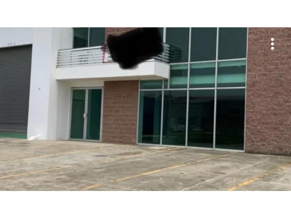 VENTA DE GALERA EN EL PARQUE INDUSTRIAL DE LAS AMERICAS - 1